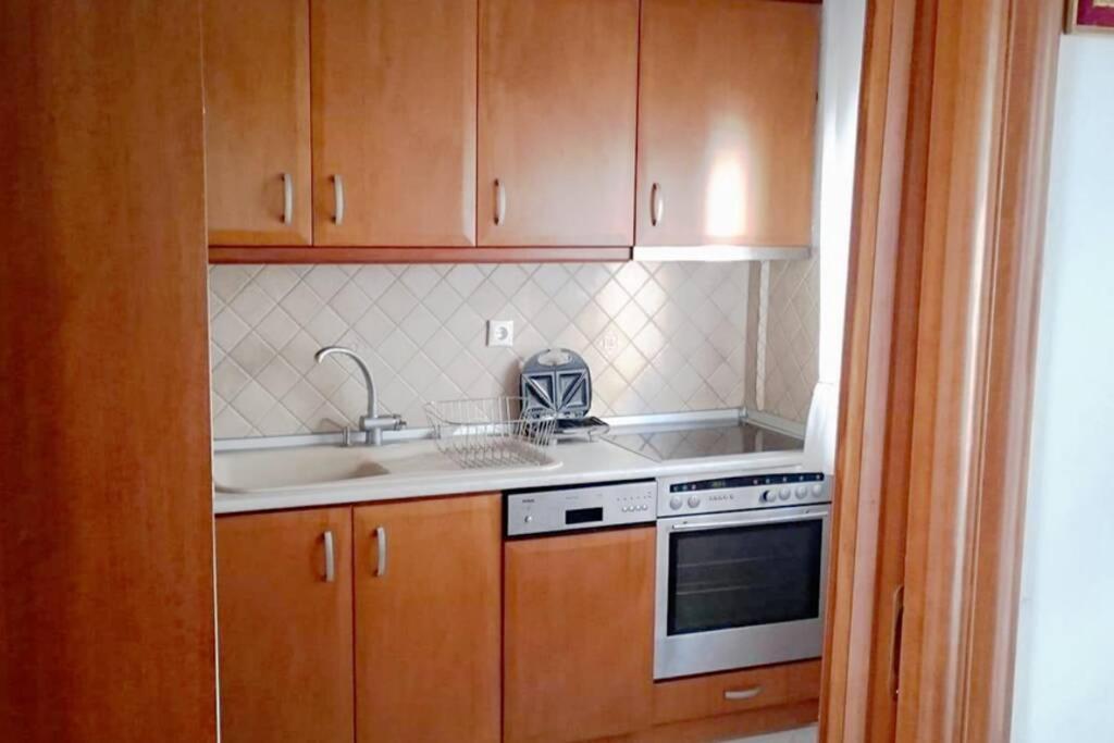 Apartment With Two Bedrooms In City Centre In Drama Greece Εξωτερικό φωτογραφία