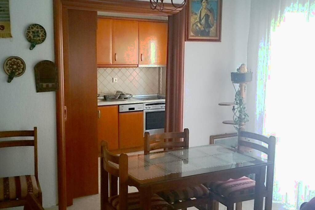 Apartment With Two Bedrooms In City Centre In Drama Greece Εξωτερικό φωτογραφία