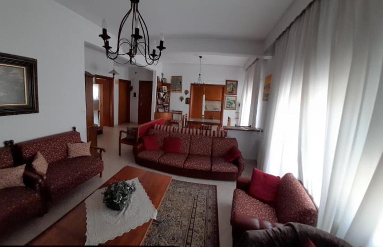 Apartment With Two Bedrooms In City Centre In Drama Greece Εξωτερικό φωτογραφία